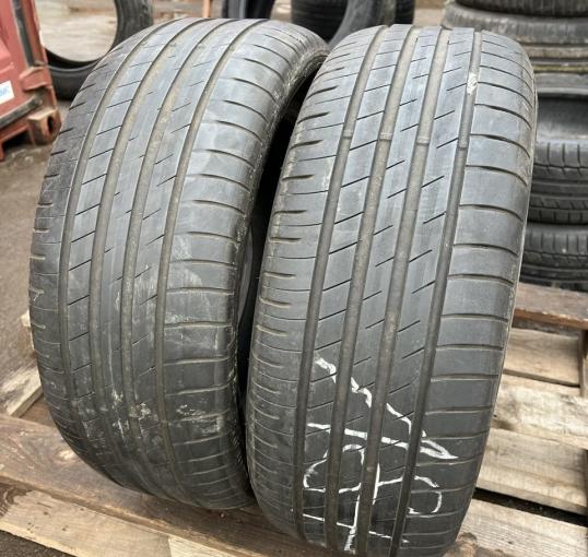 Goodyear EfficientGrip Performance 205/55 R16