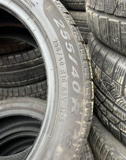 Pirelli Winter Sottozero 240 Serie II 255/40 R18