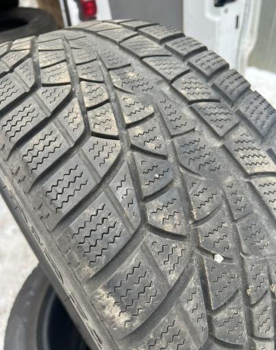 Pirelli Sottozero Winter 240 245/40 R19