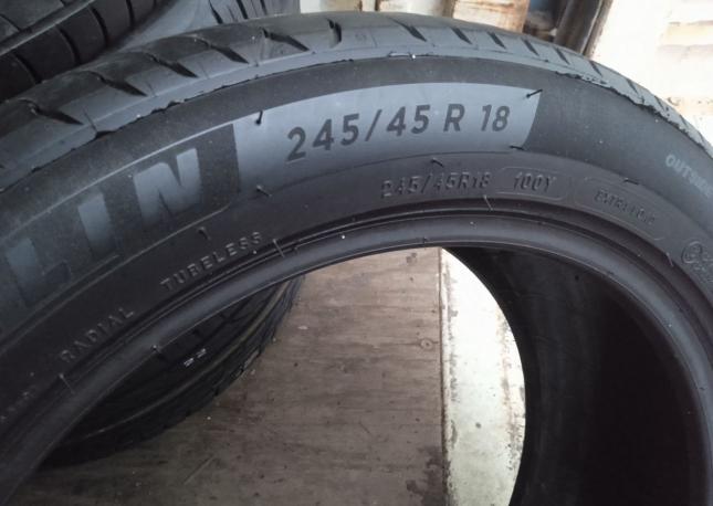 Michelin Primacy 4 245/45 R18