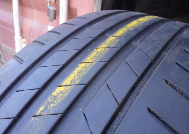 Bridgestone Turanza T005 225/40 R19