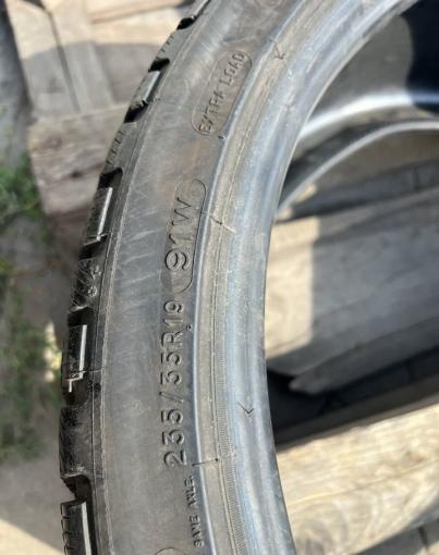 Michelin Pilot Alpin 4 235/35 R19