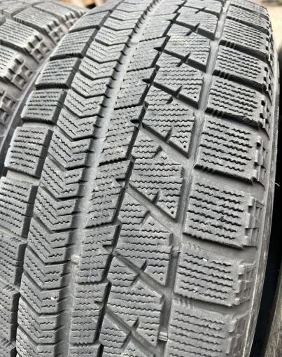 Bridgestone Blizzak VRX 215/65 R16