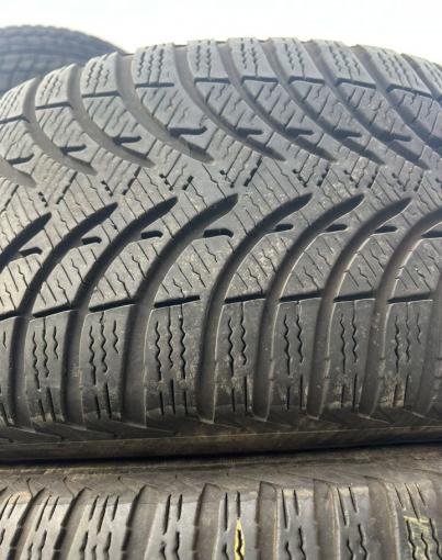 Michelin Alpin 4 215/55 R16