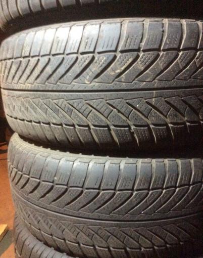 Goodyear UltraGrip Performance 245/55 R17