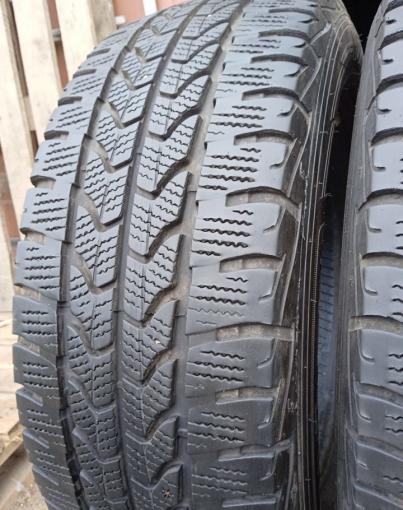 Goodyear UltraGrip Cargo 225/65 R16C