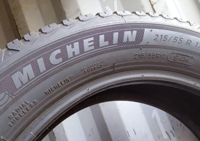 Michelin CrossClimate 2 215/55 R17