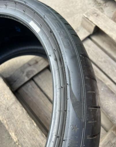Pirelli P Zero PZ4 275/30 R21
