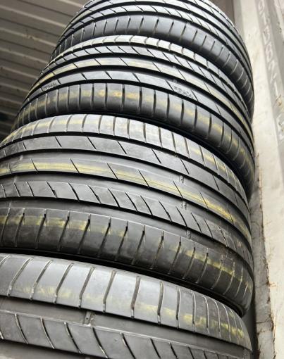 Kumho Ecsta PS71 245/40 R18 и 265/35 R18