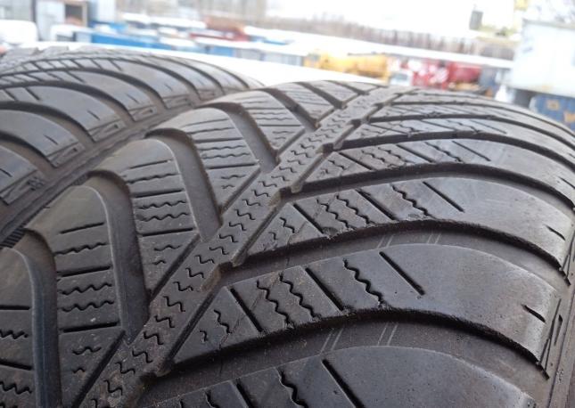 Goodyear Vector 4Seasons 205/60 R16