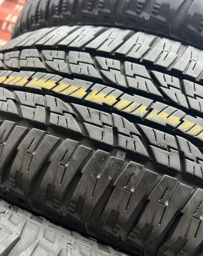 Yokohama Geolandar A/T G015 215/60 R16