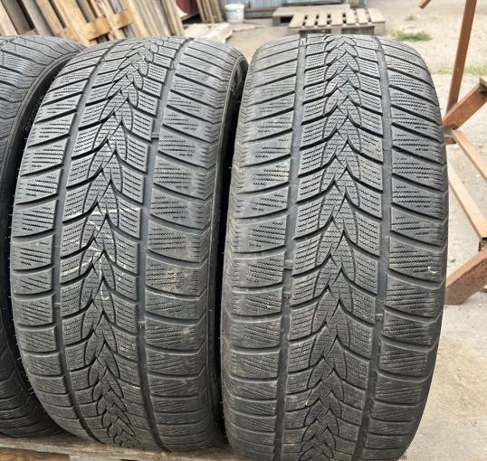 Minerva Frostrack UHP 265/45 R20