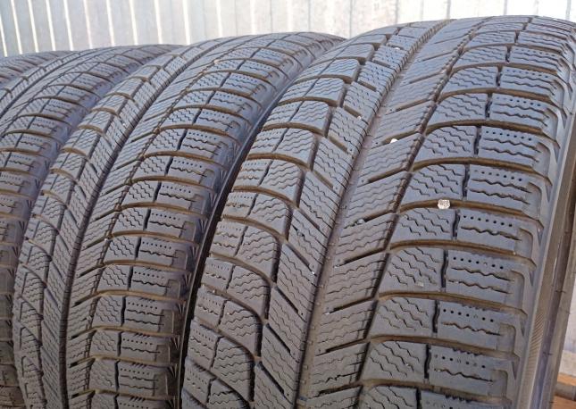 Michelin X-Ice 3 235/50 R18