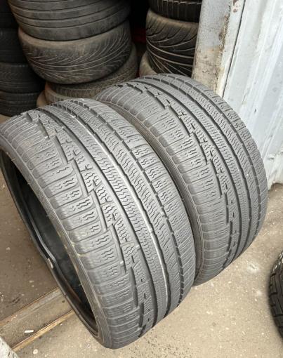 Nokian Tyres WR A3 255/35 R20