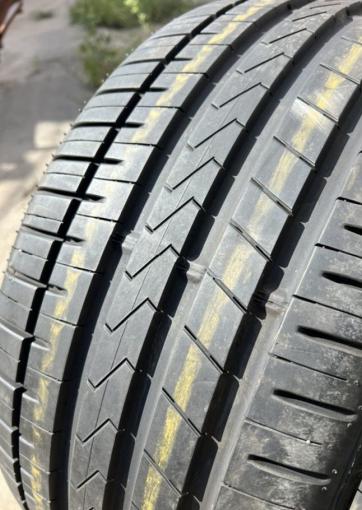 Falken Azenis FK-510 245/40 R17