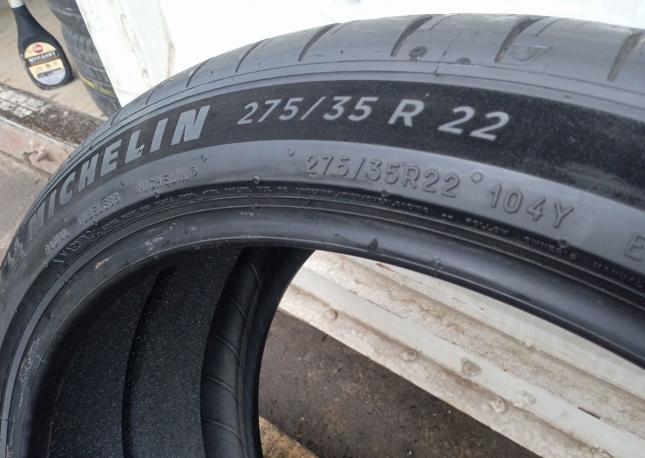 Michelin Pilot Sport EV Acoustic 275/35 R22