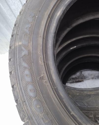 Goodyear Ice Navi 6 205/55 R16