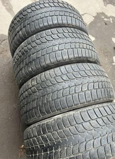 Bridgestone Blizzak LM-25 4x4 255/50 R19