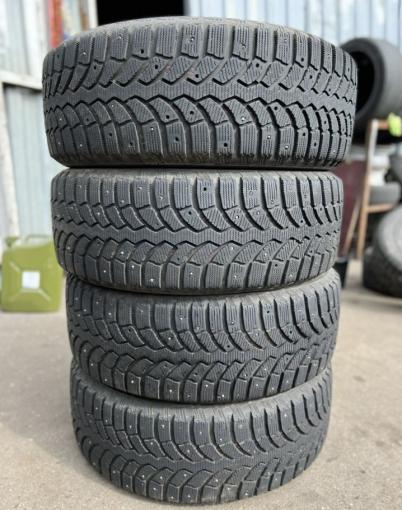 Bridgestone Blizzak Spike-01 225/60 R17