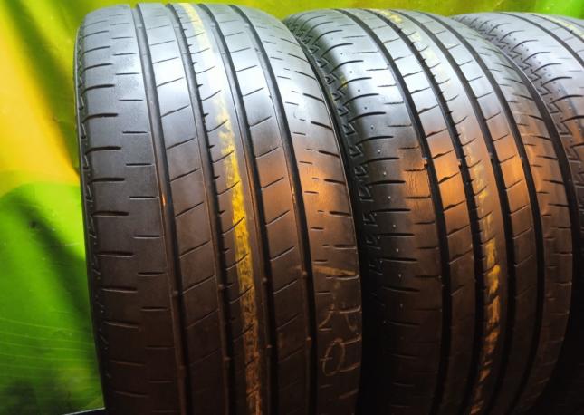 Bridgestone Turanza T005A 235/45 R18