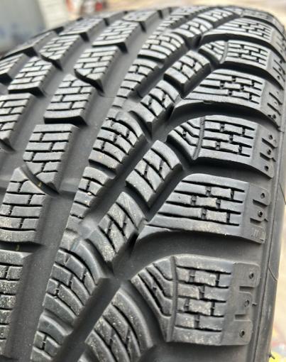 Pirelli Winter Sottozero 210 Serie II 225/45 R17