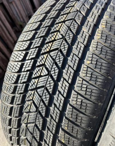 Pirelli Scorpion Winter 285/45 R22