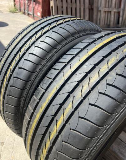 Goodyear EfficientGrip 235/55 R17