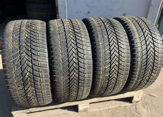 Bridgestone Blizzak LM-005 255/35 R20