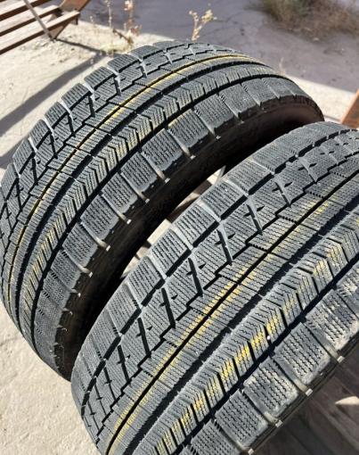 Bridgestone Blizzak VRX 245/40 R19