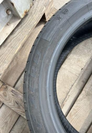 Pirelli P Zero PZ4 225/45 R19