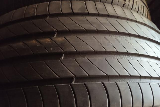 Michelin Primacy 4 235/45 R18