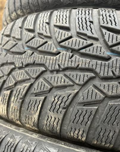 Nokian Tyres WR D4 215/65 R16