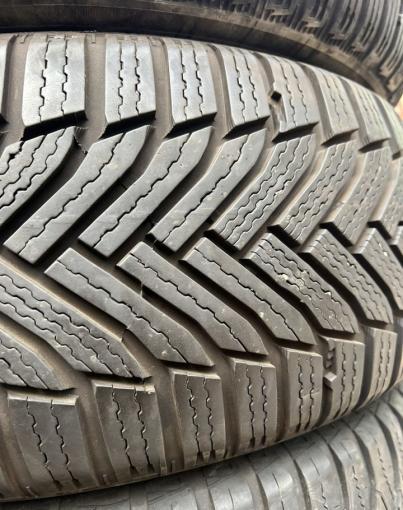 Michelin Alpin 6 215/60 R16