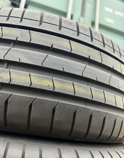 Pirelli P Zero PZ4 225/45 R19