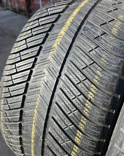 Michelin Pilot Alpin 4 255/40 R20 и 285/35 R20