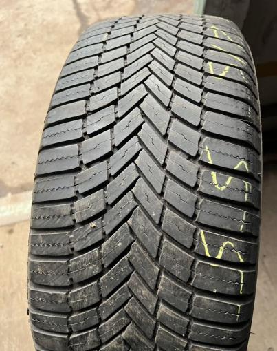 Bridgestone Weather Control A005 Evo 215/55 R17