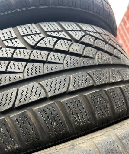 Pirelli Winter Sottozero 210 225/45 R18