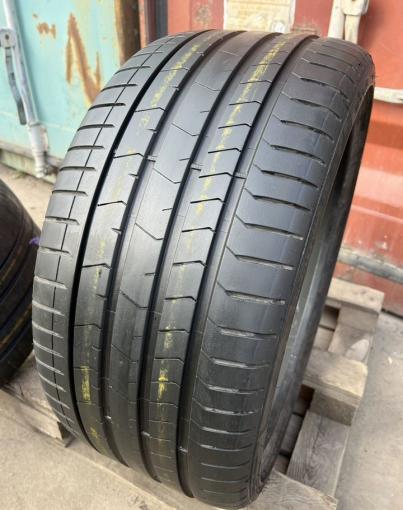 Pirelli P Zero PZ4 275/30 R21