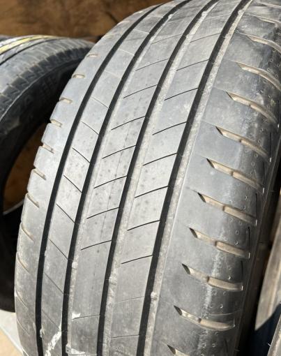 Bridgestone Turanza T005 225/65 R17