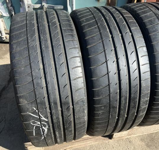 Dunlop SP QuattroMaxx 255/40 R19