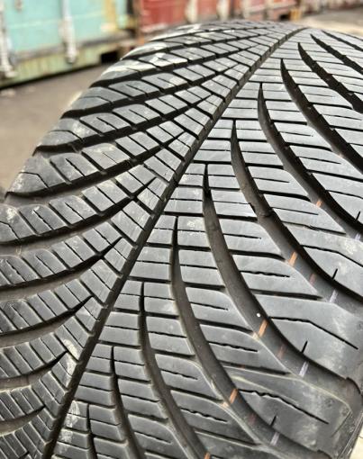 Goodyear Vector 4Seasons Gen-2 215/50 R17