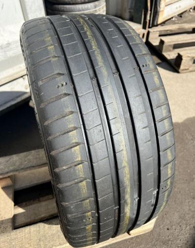 Michelin Pilot Sport 5 245/40 R18