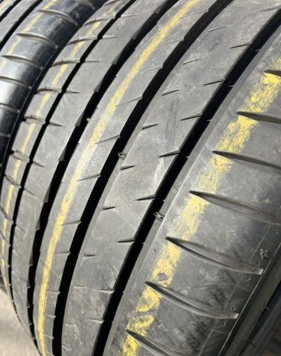 Michelin Pilot Sport 4 275/40 R19