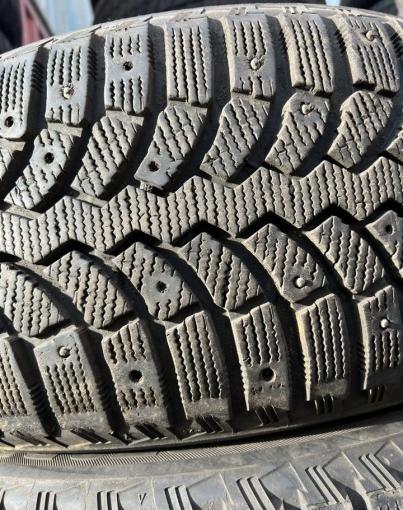 Bridgestone Blizzak Spike-01 235/55 R18