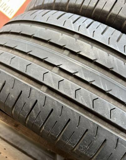 Continental ContiPremiumContact 5 ContiSeal 215/55 R17