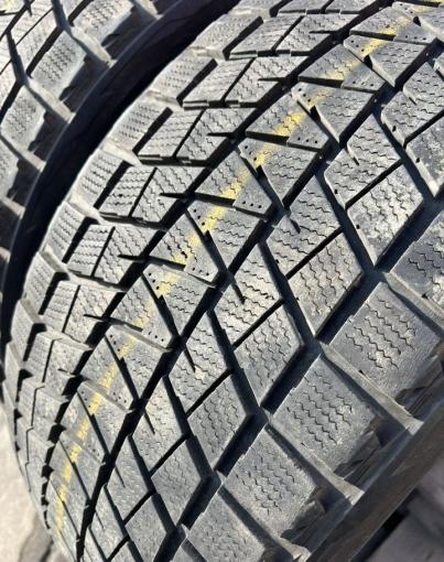 Bridgestone Blizzak DM-V1 275/40 R20