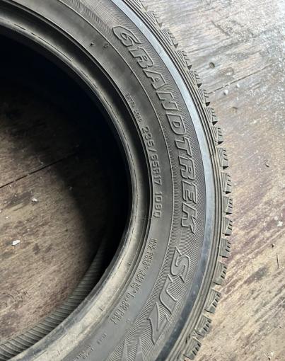 Dunlop Grandtrek SJ7 235/65 R17