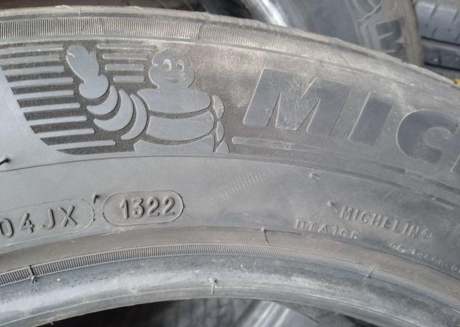 Michelin Primacy 4 235/55 R18