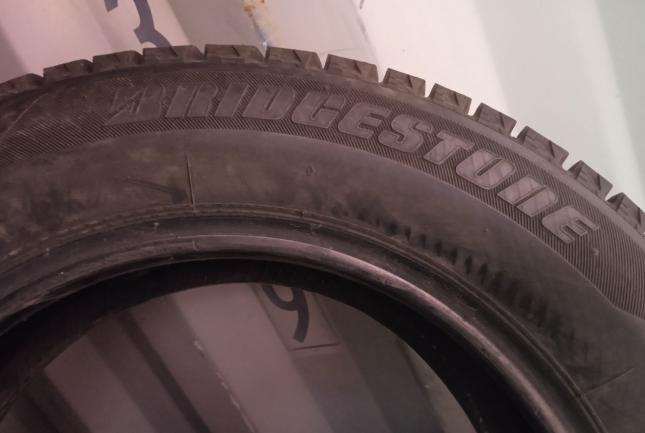 Bridgestone Blizzak Revo2 175/65 R14