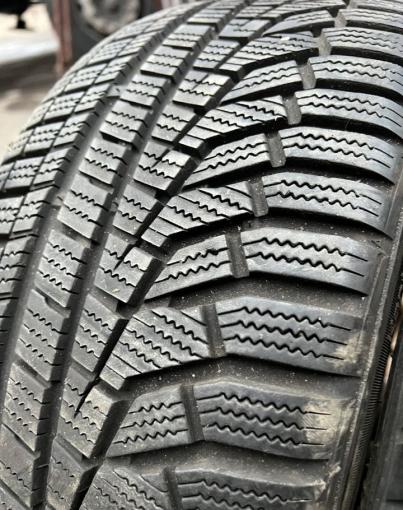 Hankook Winter I'Cept Evo2 W320 215/45 R16